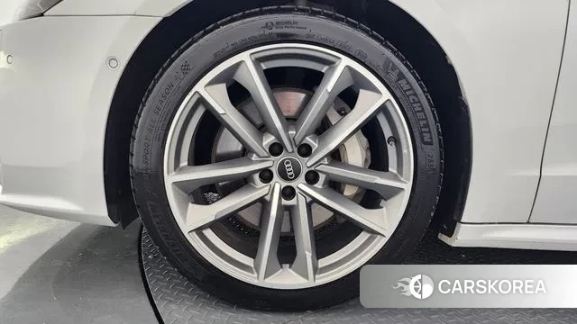 Audi A7 (4K) id 3552072 из Кореи 15