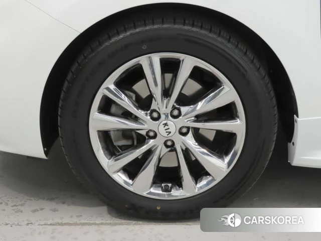 Kia The New Carnival id 4647330 из Кореи 15