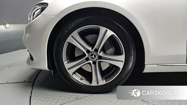 Mercedes-Benz E-Class W213 id 3439821 из Кореи 15