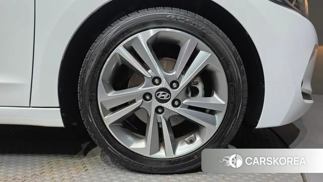 Hyundai Avante AD id 4918964 из Кореи 15