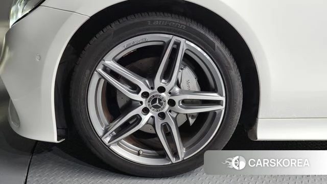 Mercedes-Benz E-Class W213 id 4356889 из Кореи 15