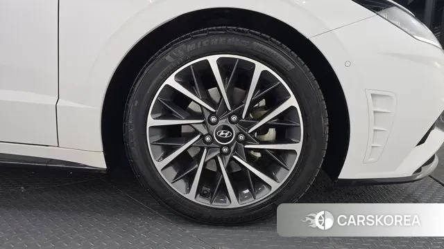 Hyundai Sonata (DN8) id 3573642 из Кореи 15