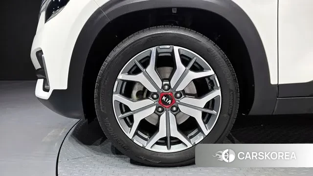 Kia Seltos id 3444384 из Кореи 15