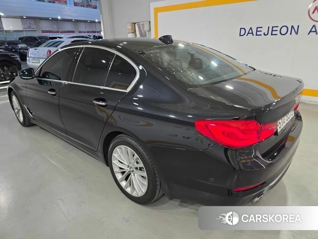 BMW 5 Series (G30) id 4269449 из Кореи 15
