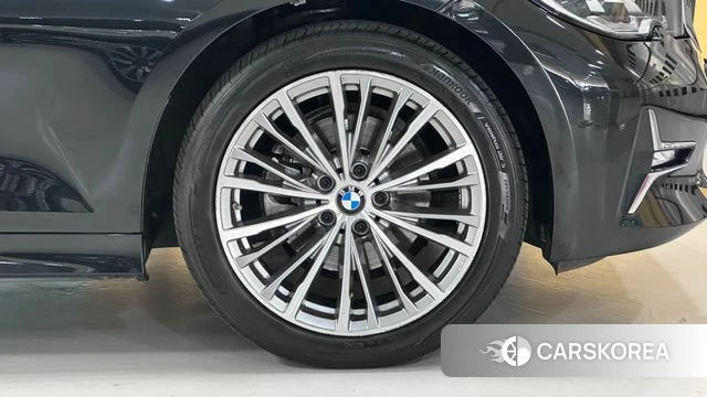 BMW 3 Series (G20) id 4556475 из Кореи 15