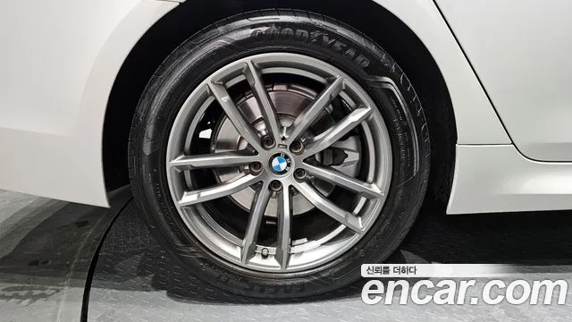 BMW 5 Series (G30) id 2876899 из Кореи 15