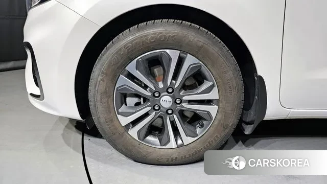 Kia The New Carnival id 2413349 из Кореи 15