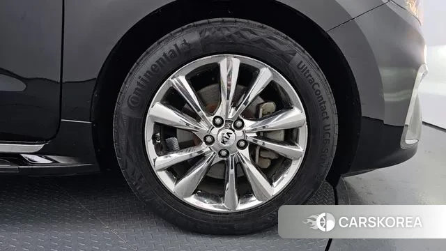 Kia The New Carnival id 3313380 из Кореи 15