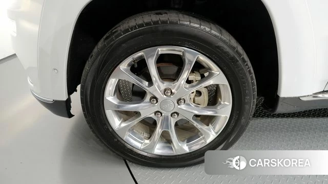 Jeep Grand Cherokee id 3965877 из Кореи 15