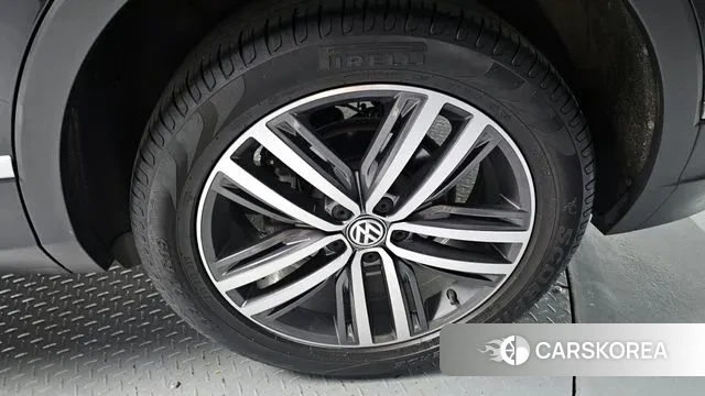 Volkswagen Tiguan Allspace id 2970308 из Кореи 15