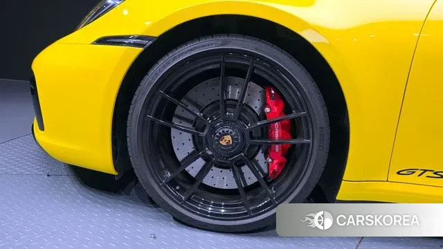 Porsche 911(992) id 3168856 из Кореи 15