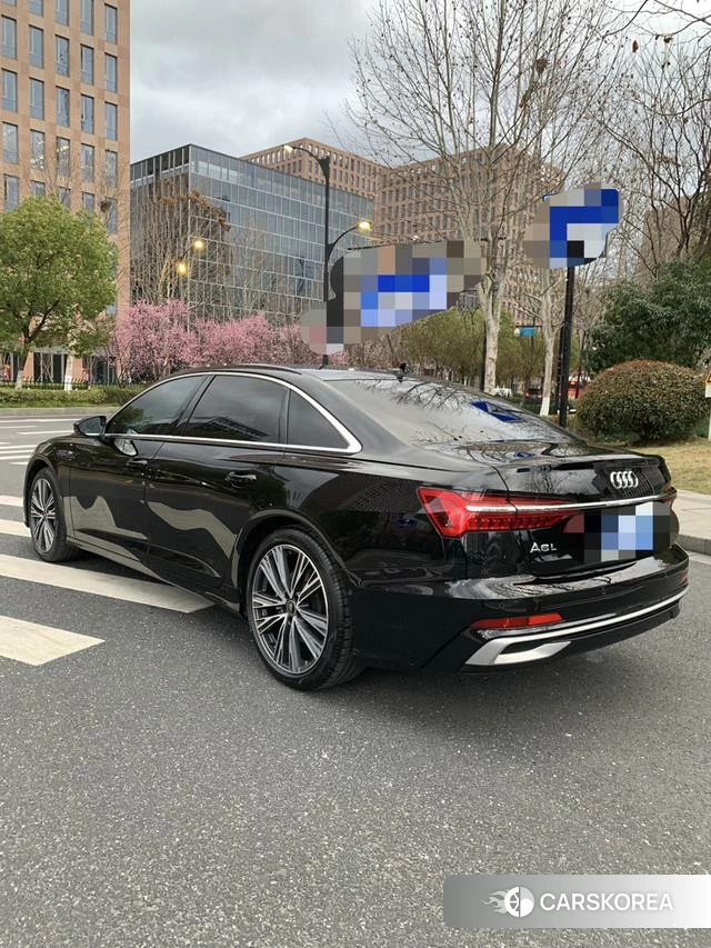 Audi A6L id 3909013 из Китая 10