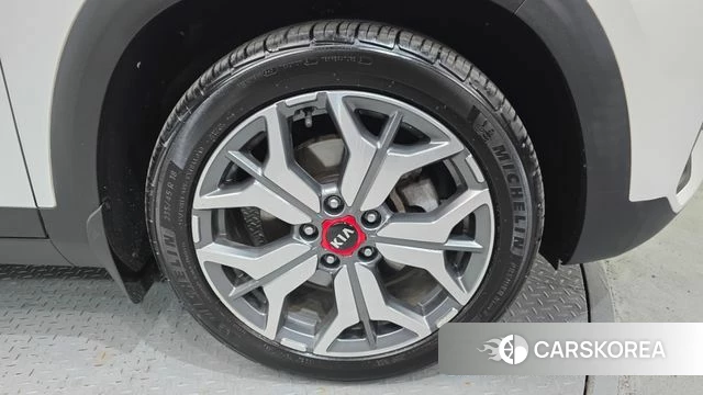 Kia Seltos id 3942510 из Кореи 15