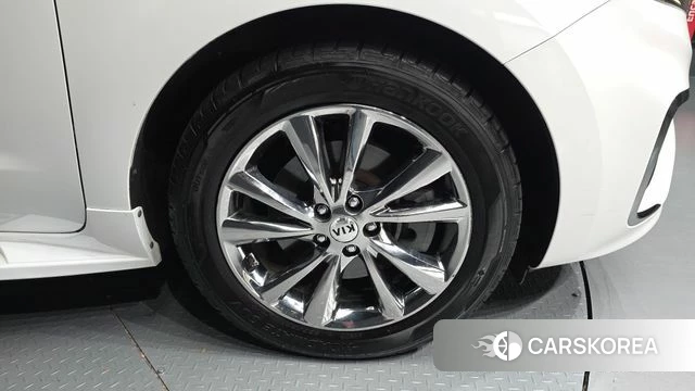 Kia The New Carnival id 4351179 из Кореи 15