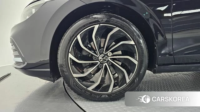 Volkswagen Golf 8th Generation id 4201004 из Кореи 27