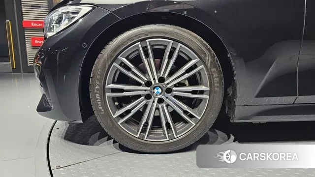 BMW 3 Series (G20) id 3385290 из Кореи 15