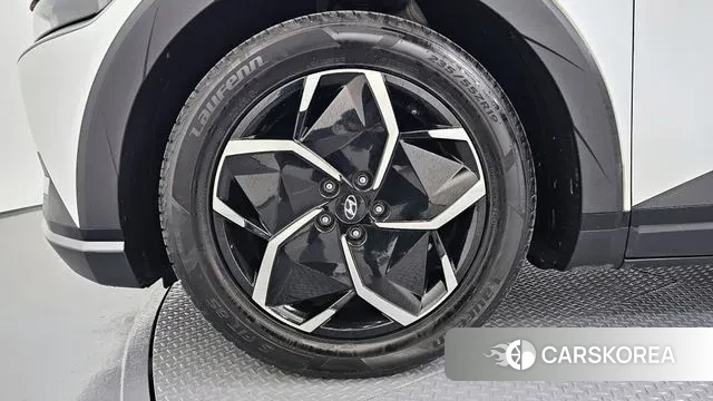 Hyundai Ionic 5 id 3478942 из Кореи 15