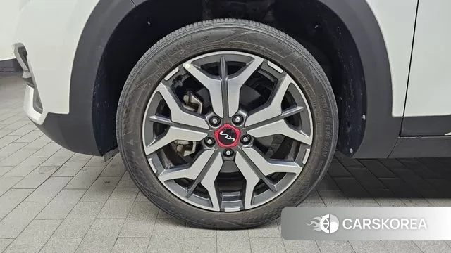 Kia Seltos id 3366940 из Кореи 15