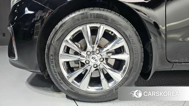 Kia The New Carnival id 3916801 из Кореи 15