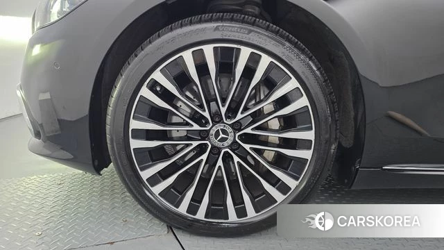 Mercedes-Benz S-Class W223 id 4683454 из Кореи 28
