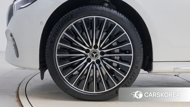 Mercedes-Benz E-Class W214 id 2983849 из Кореи 15