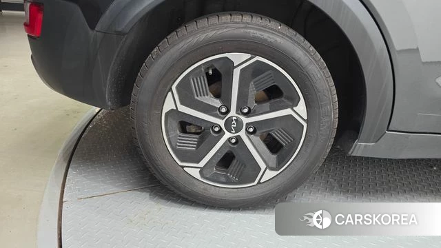 Kia Di Ol Nu Niro id 4388650 из Кореи 15