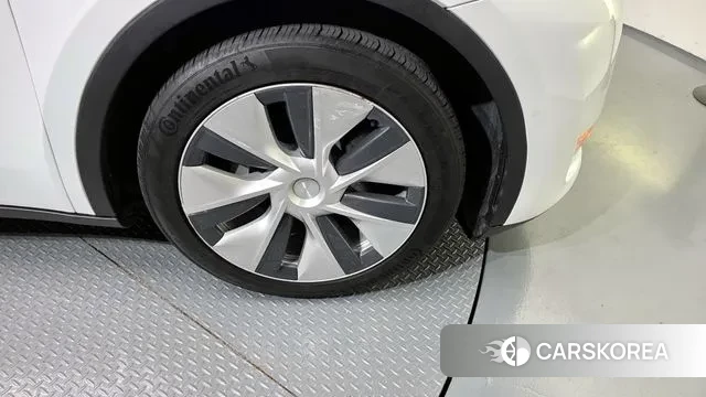 Tesla Model Y id 3263029 из Кореи 15