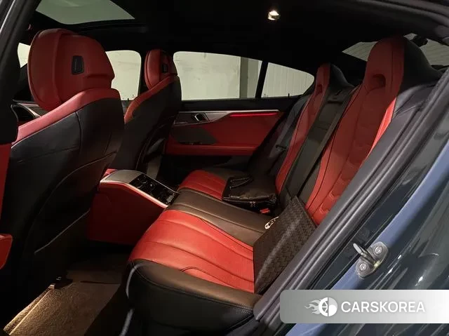 BMW 8 Series (G15) 2019 Небесно-голубой из Кореи, фото 5