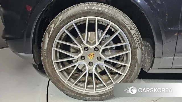 Porsche Cayenne (PO536) id 2999498 из Кореи 15