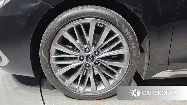 Hyundai Grandeur IG id 3766422 из Кореи 15