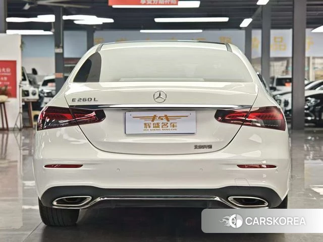 Mercedes-Benz E-class 2021 Белый из Китая, фото 5