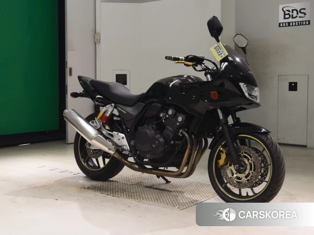 Проданный Honda CB400SF BOLDOR 2017 из Японии, фото 5