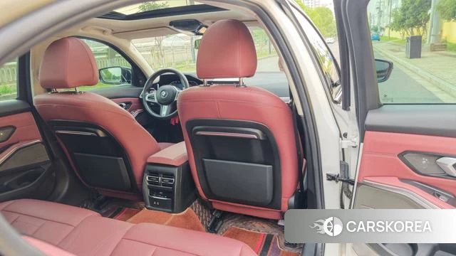 BMW 3 series id 4353313 из Китая 12