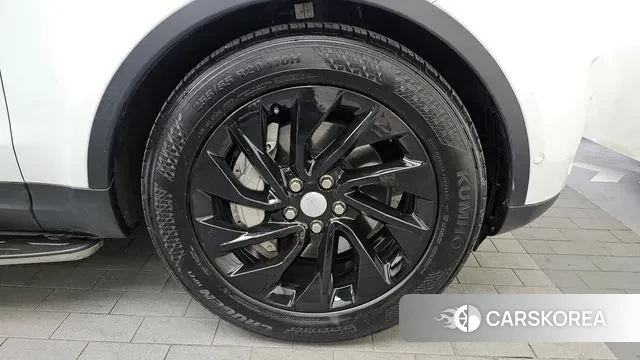 Land Rover Discovery 5 id 3771469 из Кореи 15