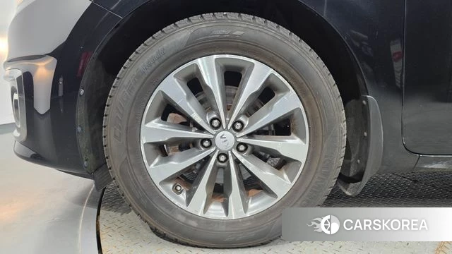 Kia All New Carnival id 4626513 из Кореи 15