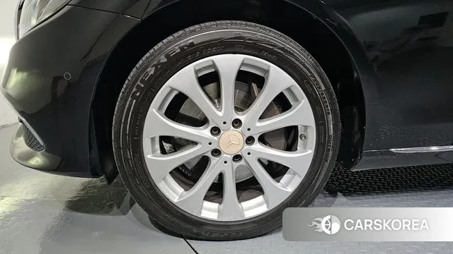 Mercedes-Benz E-Class W213 id 3368872 из Кореи 15