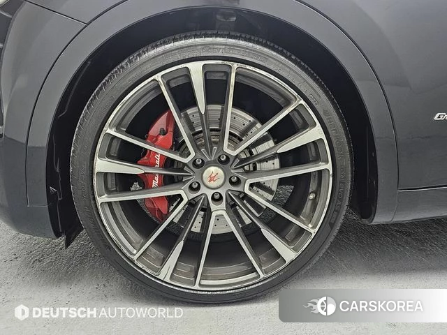 Maserati Levante id 3853199 из Кореи 15