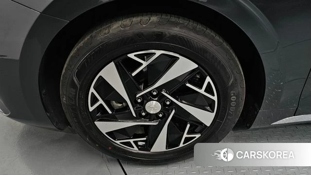 Hyundai The New Grandeur IG Hybrid id 3898904 из Кореи 15