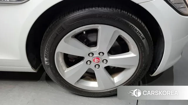 Jaguar XF (X260) id 3325331 из Кореи 15