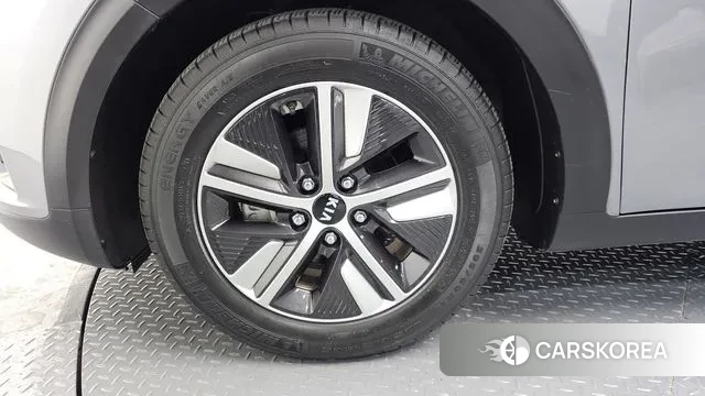 Kia The New Niro id 3422409 из Кореи 15