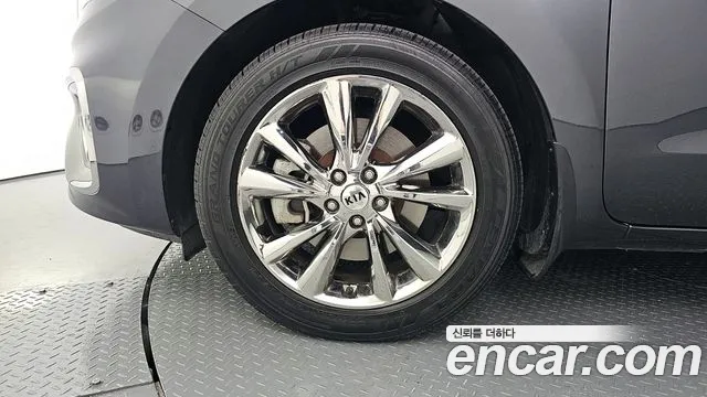 Kia The New Carnival id 2641620 из Кореи 15