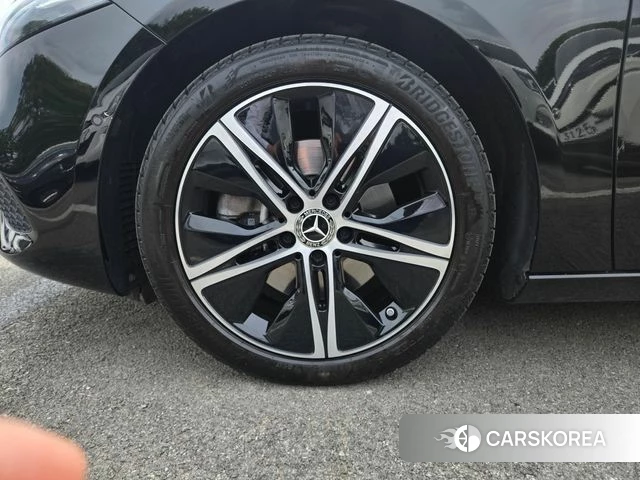 Mercedes-Benz A-Class W177 id 4243102 из Кореи 14