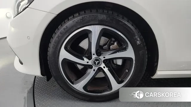 Mercedes-Benz E-Class W213 id 3519658 из Кореи 15