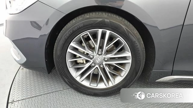 Hyundai Grandeur IG id 4203951 из Кореи 15