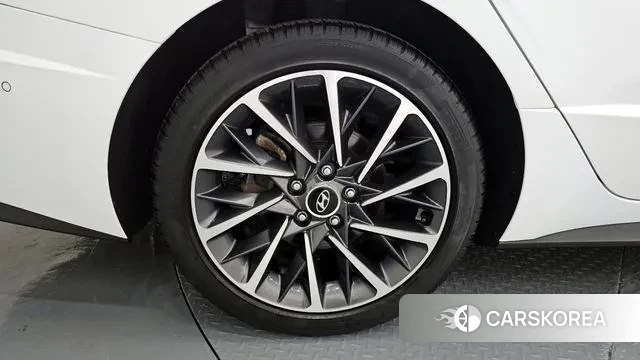 Hyundai Sonata Hybrid (DN8) id 3300931 из Кореи 15