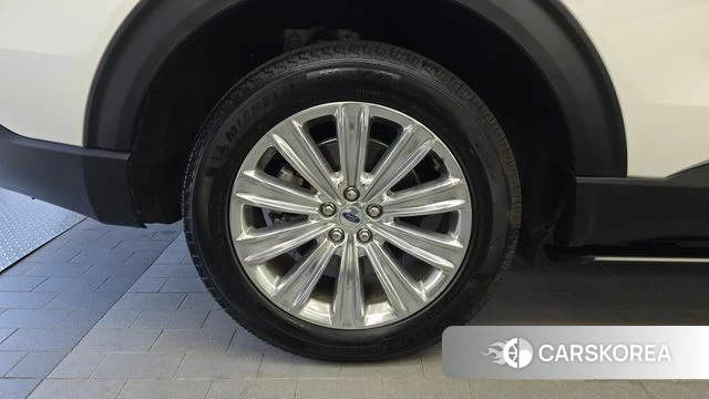 Ford Explorer 6th Generation id 4457393 из Кореи 15