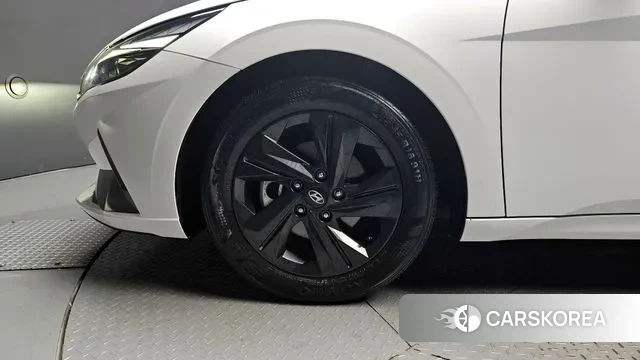 Hyundai Avante (CN7) id 3524725 из Кореи 15