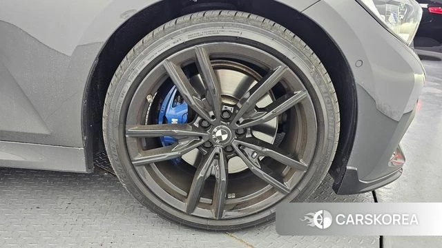 BMW 3 Series (G20) id 4594130 из Кореи 16