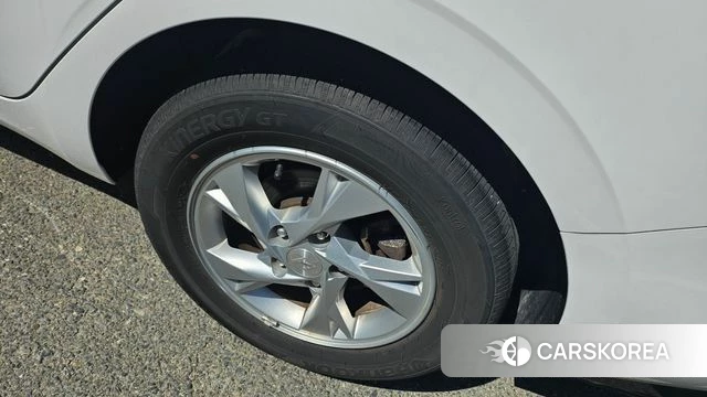 Hyundai Avante (CN7) id 3923279 из Кореи 15