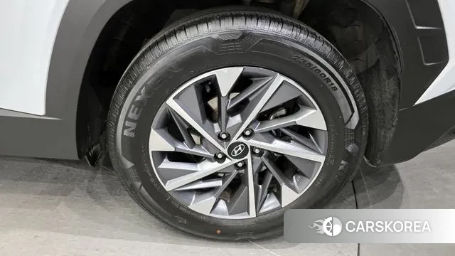 Hyundai Tucson (NX4) id 3716633 из Кореи 15